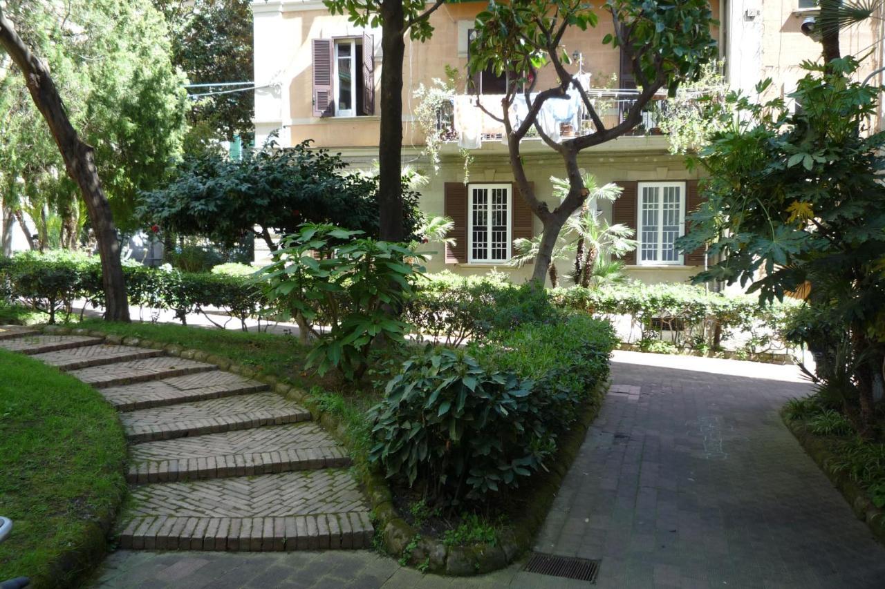 Bed & Breakfast Casa Roger Napoli